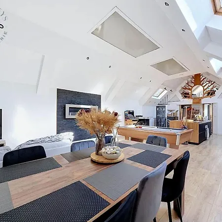 Holiday home Loft Billard Et Arcade 3 Ch Garage Et Terrasse *